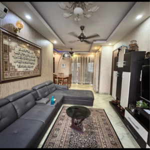 Living Room in 4 BHK Builder Floor at Unitech South City II, South City 2 – for Sale