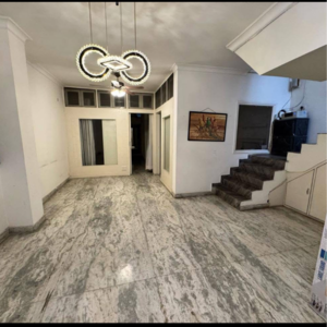 Bedroom in 4 BHK Builder Floor at Unitech South City II, South City 2 – for Sale