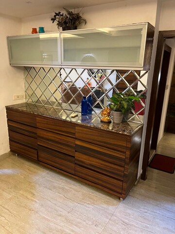 Furnished Amenities in 3 BHK Apartment at Rohit Apartments, Andheri West – for Rent