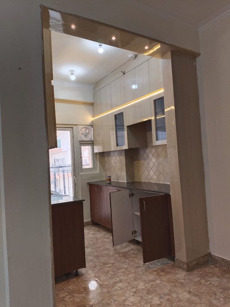 Kitchen, amrapali-centurian-park 3 Bedroom 1150 Sq.Ft. Apartment In Tech Zone 4 Greater Noida Greater Noida 8770961