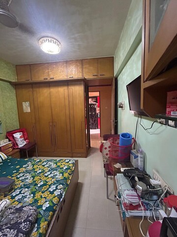 Bedroom in 2 BHK Apartment at Riddhi Tower, Malad East – for Rent