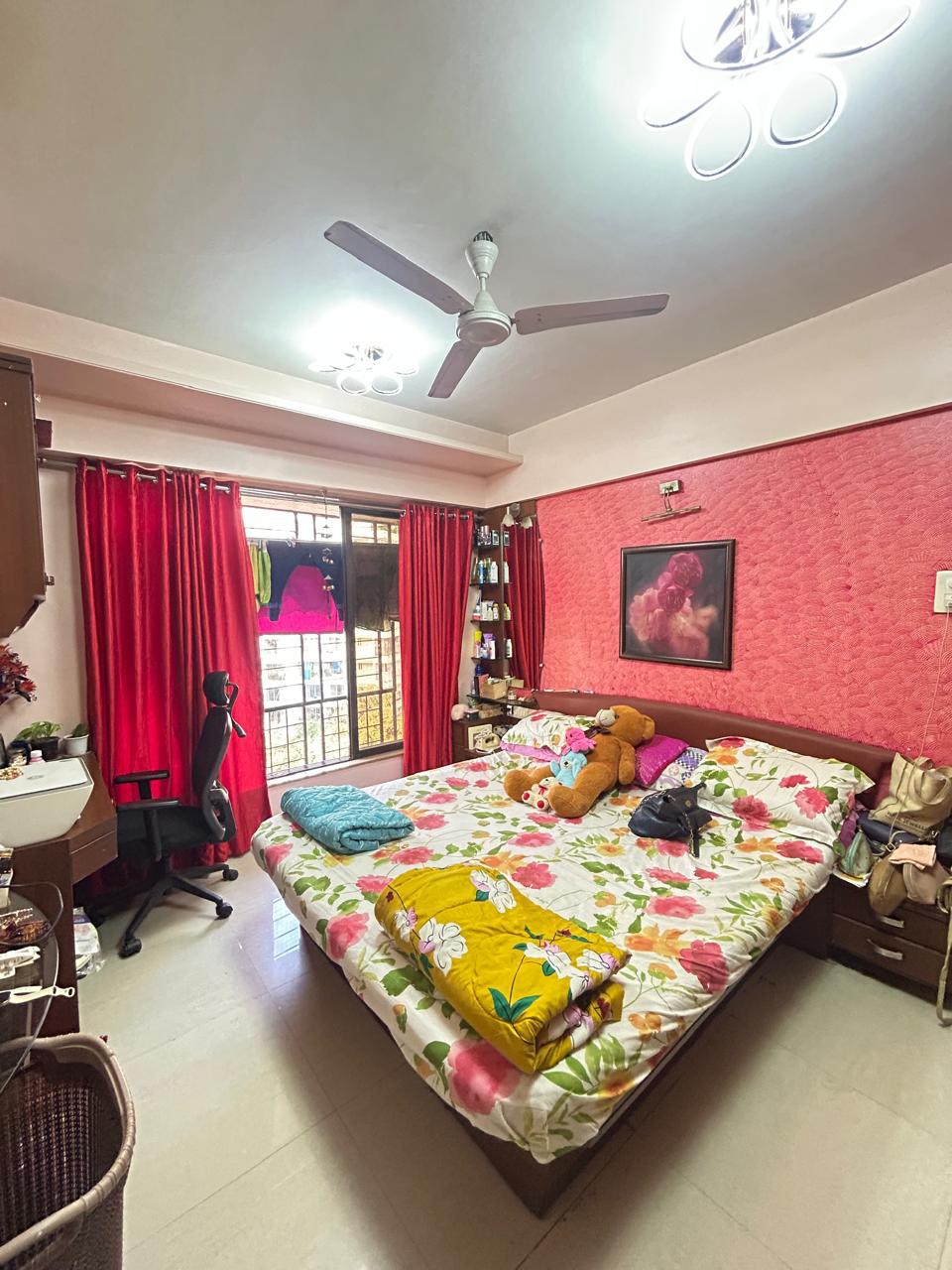 2 BHK Apartment For Rent in Riddhi Tower