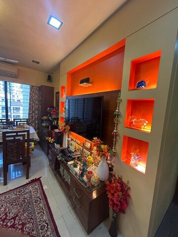 Bedroom in 2 BHK Apartment at Riddhi Tower, Malad East – for Rent
