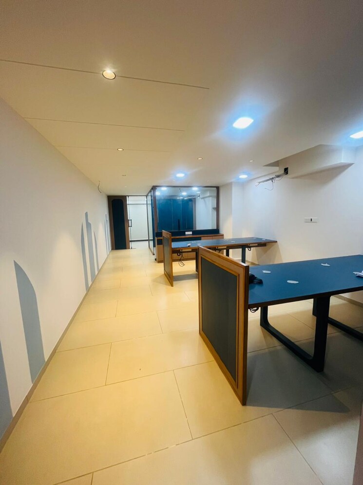 Team Area, bodakdev Commercial Office Space 1163 Sq.Ft. In Bodakdev Ahmedabad 8770828
