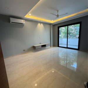 Room in 4 BHK Builder Floor at Ansal Sushant Lok I, Sector 43 – for Sale