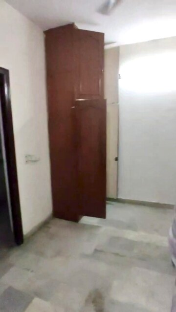 Room in 1 BHK Builder Floor at Mehrauli – for Rent