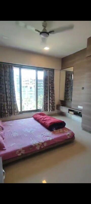 Bedroom in 2 BHK Apartment at Lashkaria Anurag CHS, Andheri West – for Rent