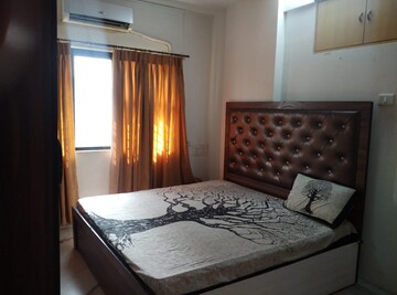 Bedroom in 2 BHK Apartment at Chembur – for Rent