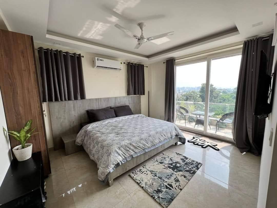 3 BHK + Pooja Room Builder Floor For Rent in Sector 23 Gurgaon