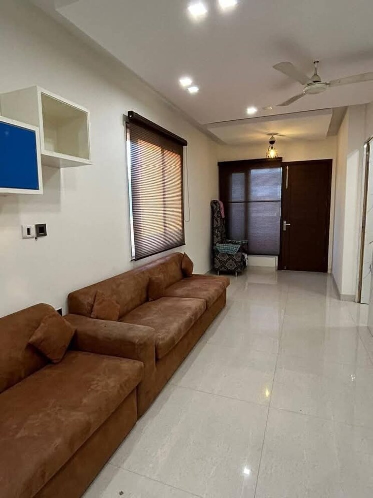 Living Room, saket 2 Bedroom 700 Sq.Ft. Apartment In Saket Delhi 8771074