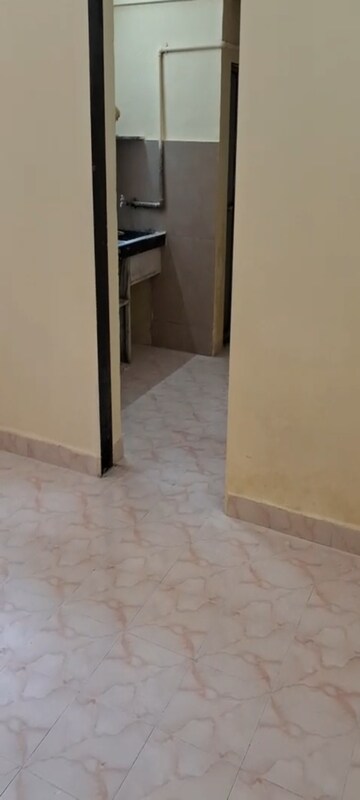 Room in 1 RK Apartment at Dadar West – for Rent