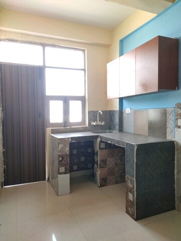Kitchen in 3 BHK Builder Floor at Jaypee Yamuna Vihar Plots, Sector 22b Yamuna Expressway – for Rent