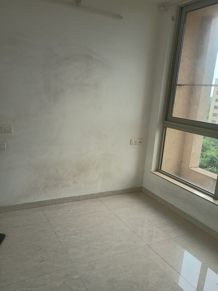 Room, hiranandani-solitaire-studio-apartment 1 Bedroom 330 Sq.Ft. Apartment In Ghodbunder Road Thane 8771129