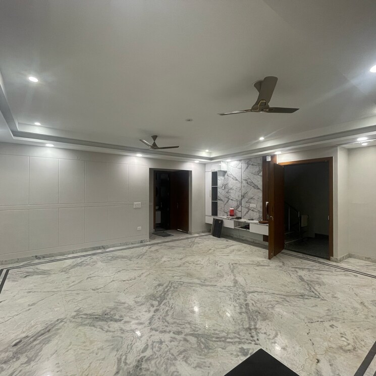 Room, bptp-amstoria-country-floor 3 Bedroom 2500 Sq.Ft. Villa In Sector 102 Gurgaon 8771170