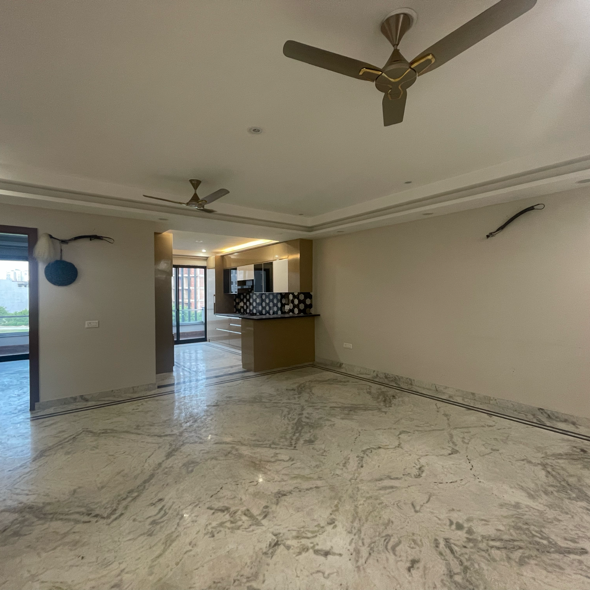 3 BHK + Servant Room,Extra Room Villa For Rent in BPTP Amstoria Country Floor