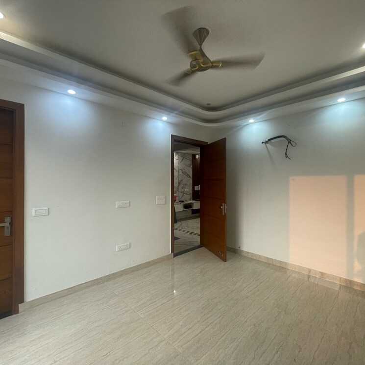 Room, bptp-amstoria-country-floor 3 Bedroom 2500 Sq.Ft. Villa In Sector 102 Gurgaon 8771170