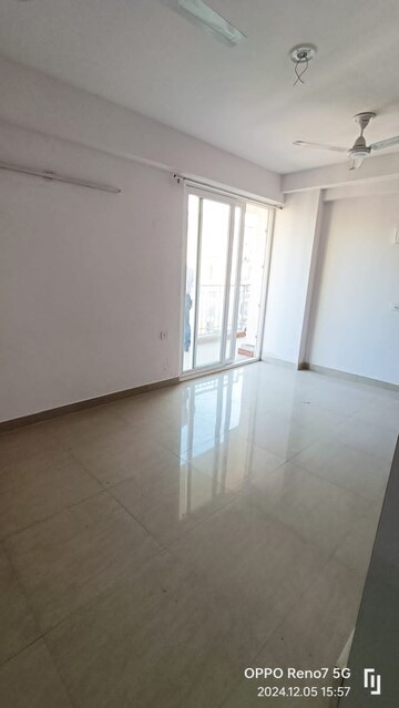 Room in 2 BHK Apartment at AFOWO Raksha Addela, Sector 16c Greater Noida – for Rent