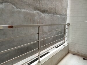 Furnished Amenities in 2 BHK Builder Floor at Palam Colony – for Sale