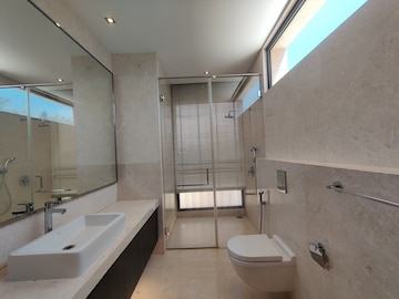 Bathroom in 4 BHK Villa at Prestige Golfshire, Nandi Hills – for Rent
