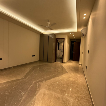 Room in 4 BHK Builder Floor at Ansal Sushant Lok I, Sector 43 – for Sale