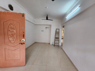 Room in 2 BHK Apartment at Mahavir Heights Ghansoli, Ghansoli – for Rent