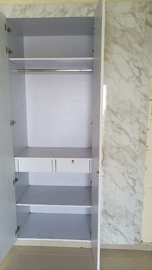 Room in 2 BHK Apartment at SCC Sapphire, Raj Nagar Extension – for Sale