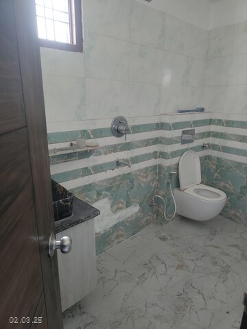 Bathroom in 1 BHK Apartment at Ansal Sushant Floors, Sushant Lok ii – for Rent