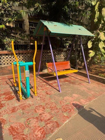 Gym in 3 BHK Apartment at Juhu – for Rent