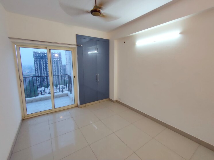 Room, panchsheel-greens-ii 3 Bedroom 980 Sq.Ft. Apartment In Sector 16 Greater Noida Greater Noida 8771512