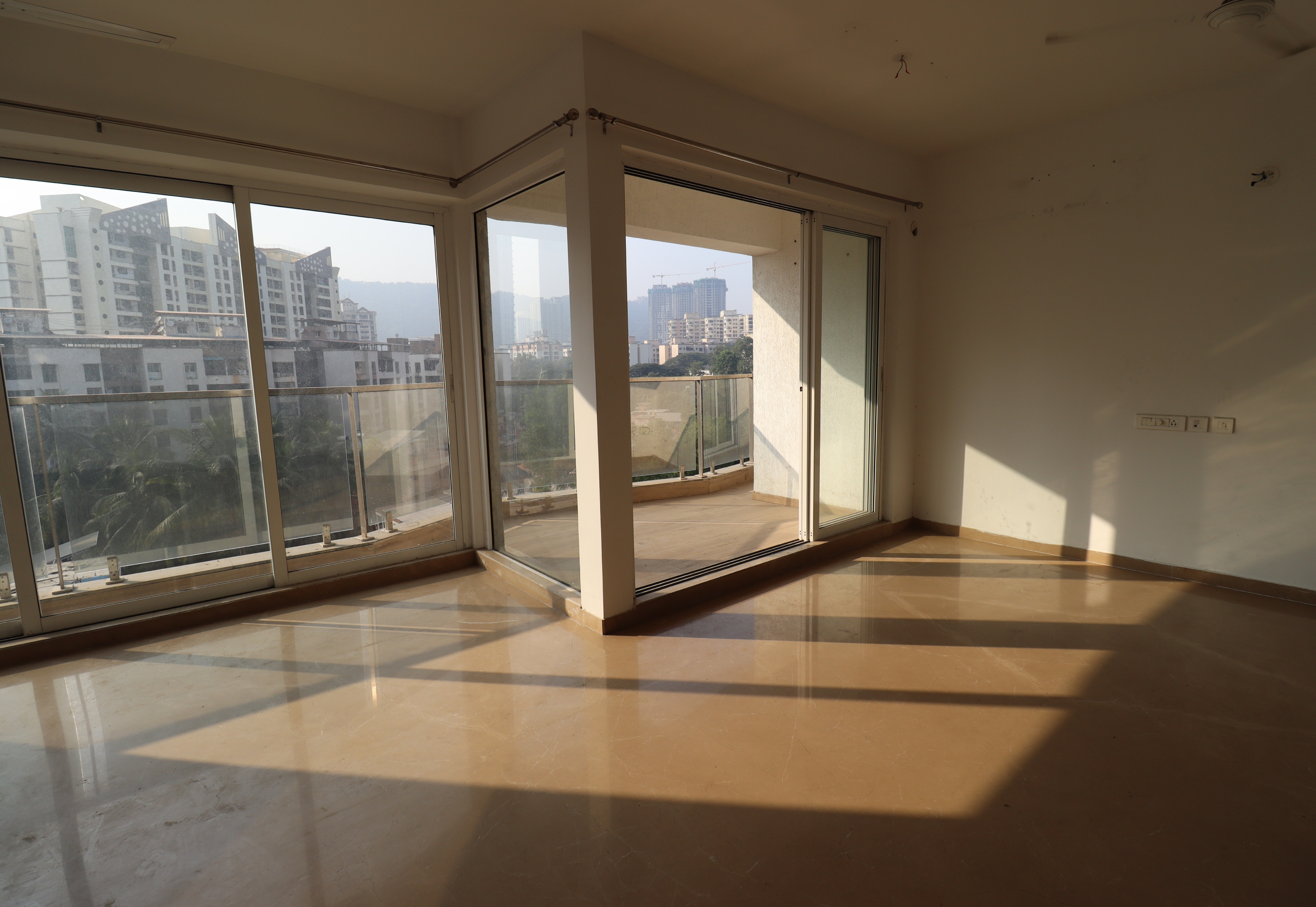 3 BHK Apartment For Sale in Crystal Spires 