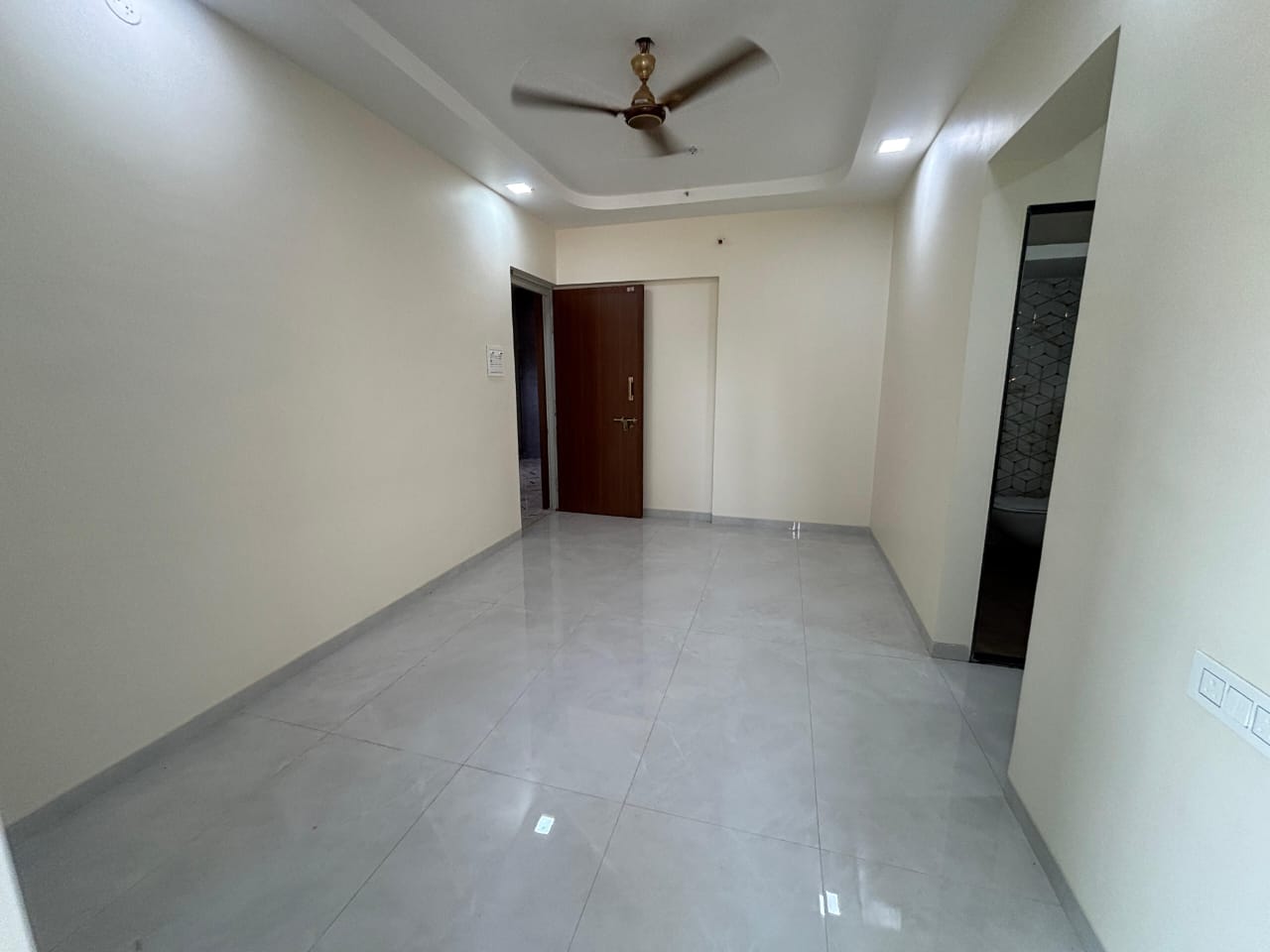 1 BHK Apartment For Rent in Shakti Western Park