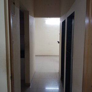 Building Lobby in 1 BHK Apartment at Swapnalok Apartment Andheri, Andheri East – for Sale