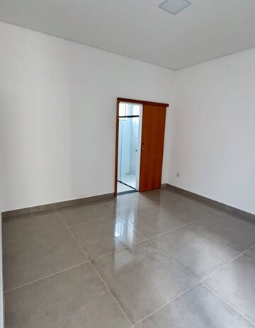 Room in 2 BHK Builder Floor at Sector 32 – for Rent