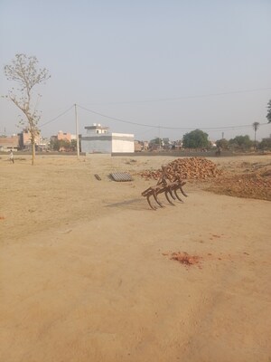  Plot For Sale in Dheeraj Nagar