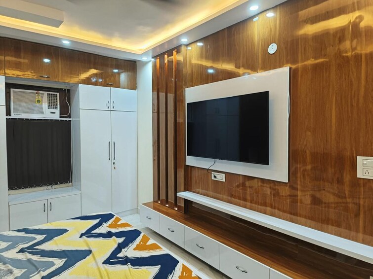 Cover Image, raghu nagar 3 Bedroom 1080 Sq.Ft. Builder Floor In Raghu Nagar Delhi 8771847