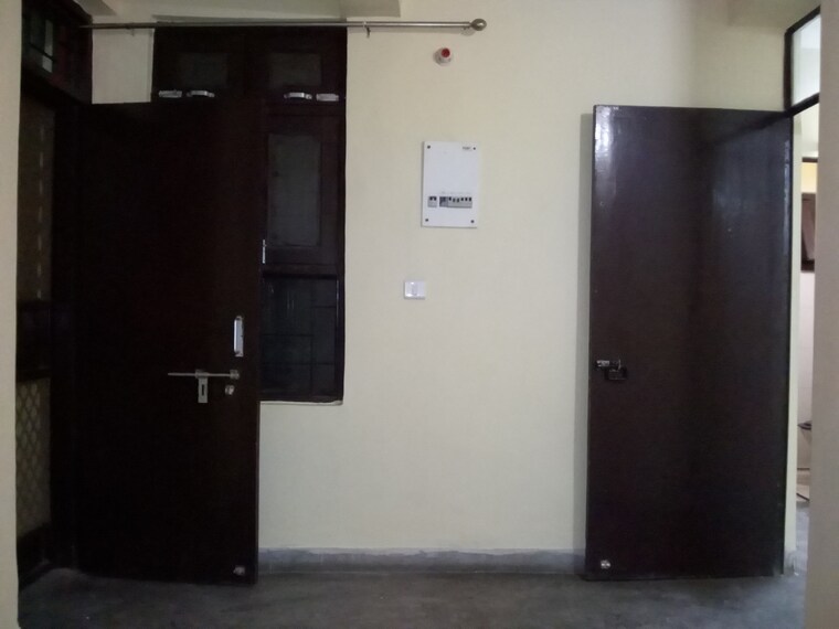 Room, molarband 1 Bedroom 516 Sq.Ft. Apartment In Molarband Delhi 8771851