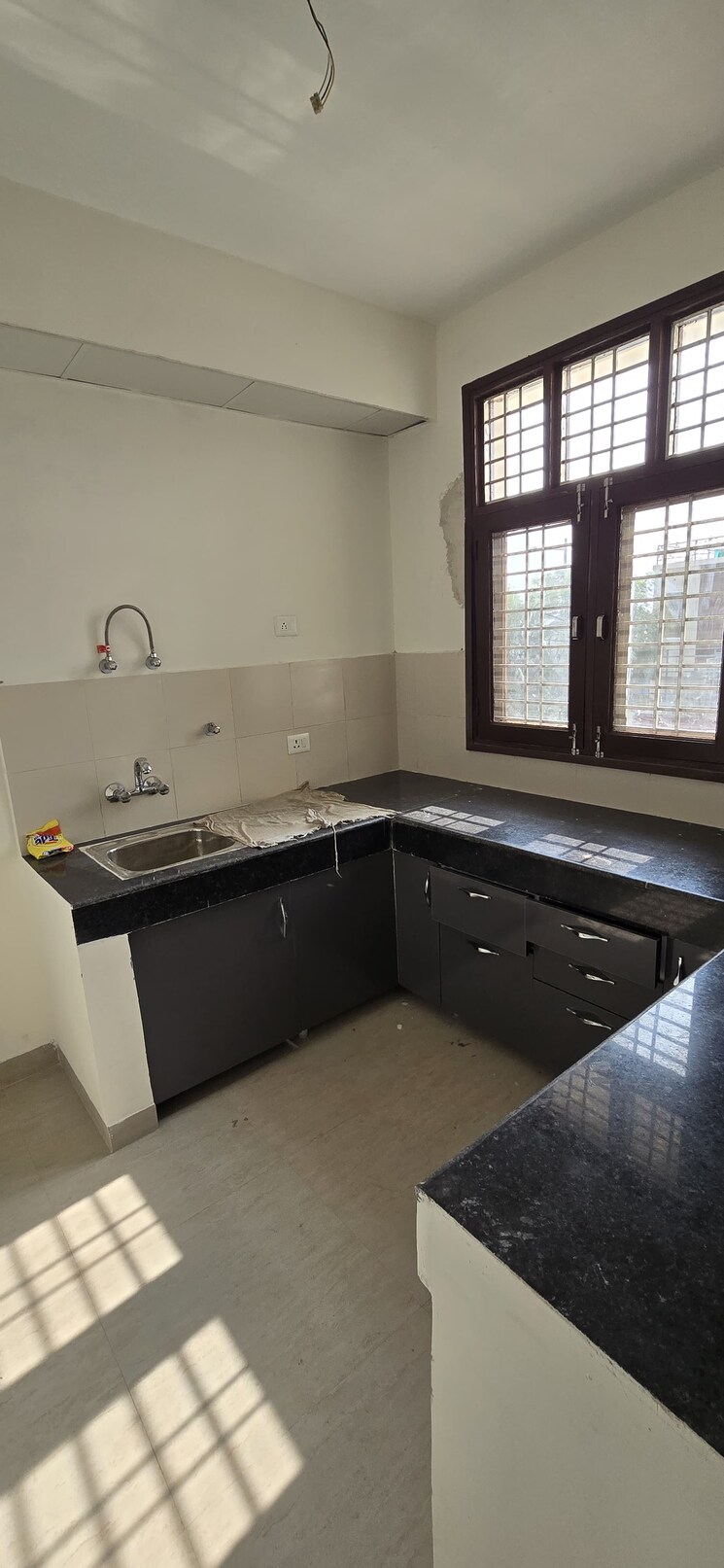 Kitchen, wave-prime-floors 2 Bedroom 940 Sq.Ft. Builder Floor In Wave City Ghaziabad 8771964