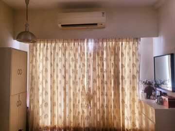  2 BHK Apartment at Omkar Alta Monte, Malad East – for Rent