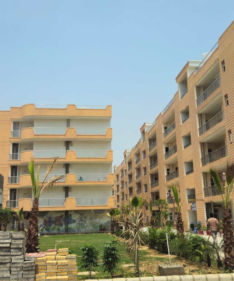 Exterior View, uninav-utopia 4 Bedroom 2650 Sq.Ft. Apartment In Morti Ghaziabad 8771969