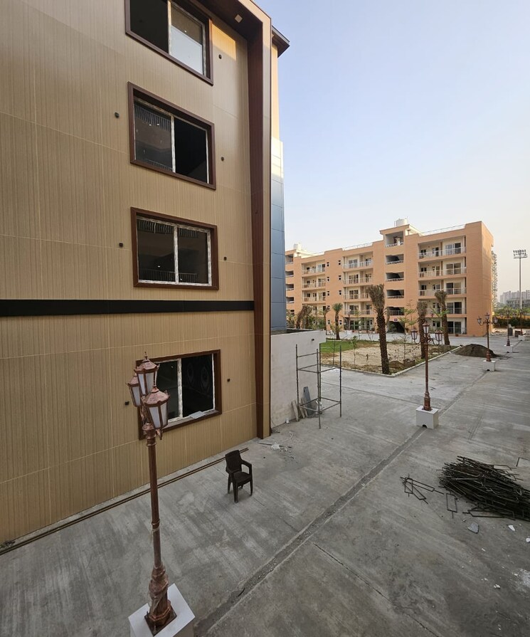 Exterior View, uninav-utopia 4 Bedroom 2650 Sq.Ft. Apartment In Morti Ghaziabad 8771969