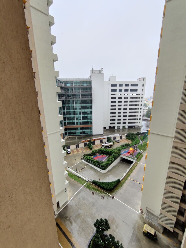 Balcony, kolte-patil-itowers-exente 1 Bedroom 710 Sq.Ft. Apartment In Electronic City Phase I Bangalore 8771963