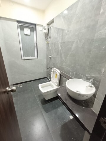 Bathroom in 2 BHK Apartment at BP DPS Park View, Goregaon West – for Rent
