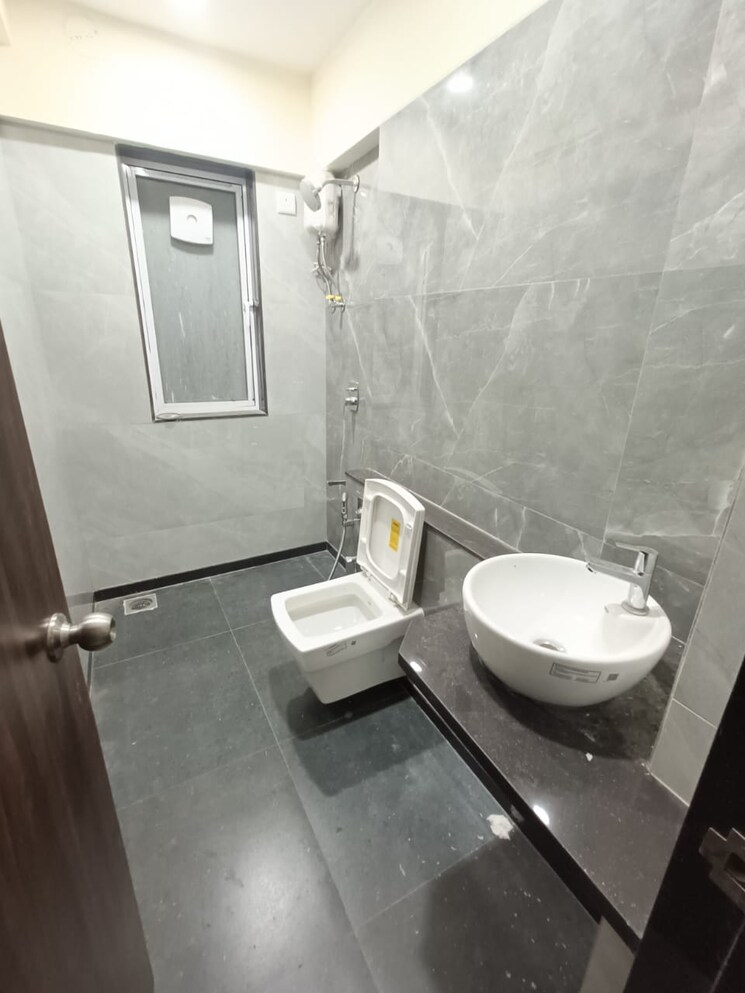 Bathroom, bp-dps-park-view 2 Bedroom 599 Sq.Ft. Apartment In Goregaon West Mumbai 8772003