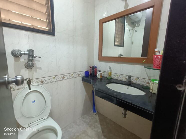 Bathroom, lake-florence 2 Bedroom 885 Sq.Ft. Apartment In Powai Mumbai 8772010