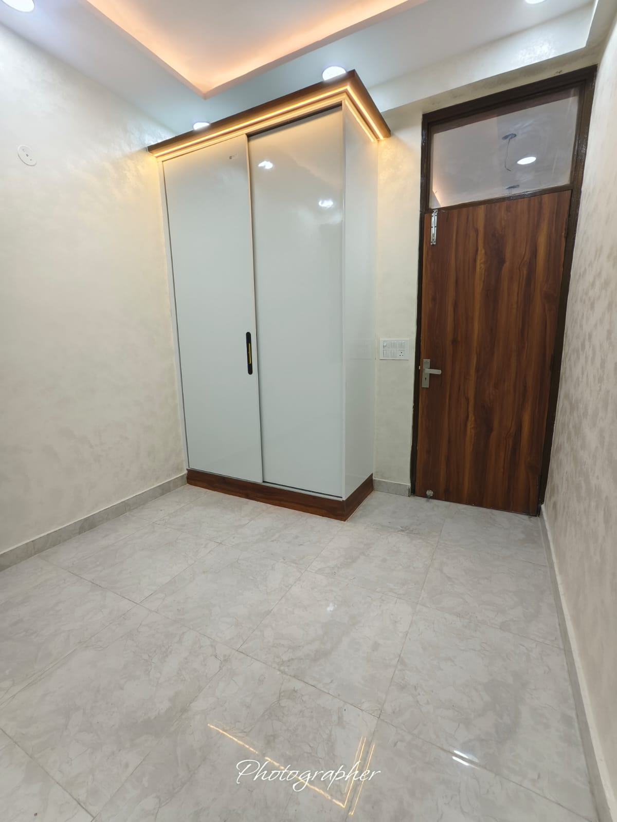 2 BHK + Pooja Room Apartment For Rent in Shipra Regal Apartment