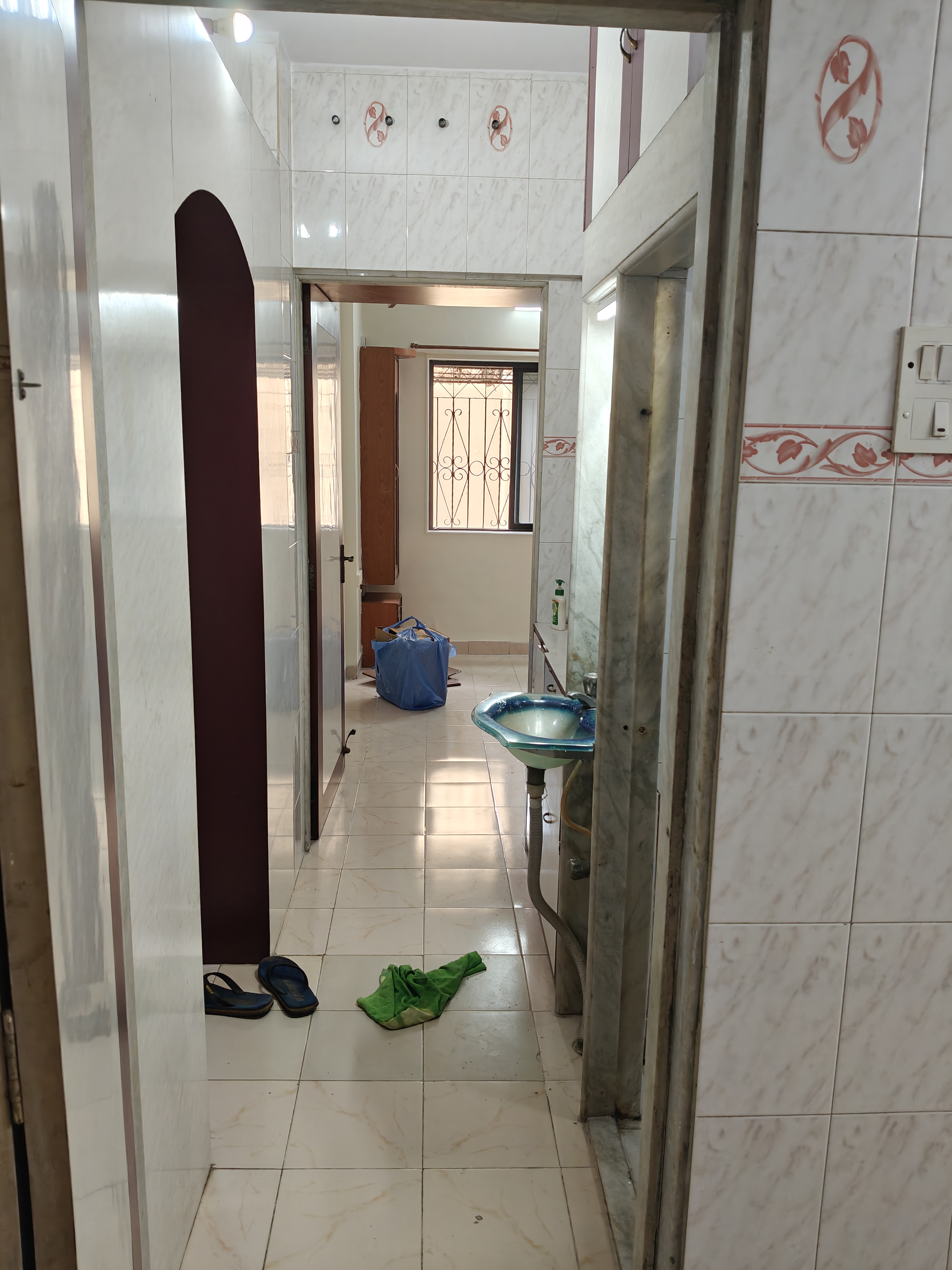 1 BHK + Pooja Room Apartment For Rent in William Apartment