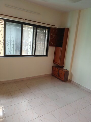 Room in 1 BHK Apartment at William Apartment, Santacruz East – for Rent