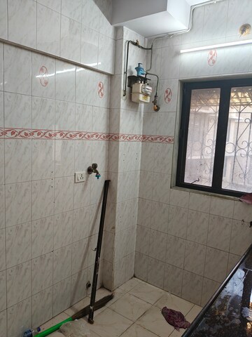 Bathroom in 1 BHK Apartment at William Apartment, Santacruz East – for Rent