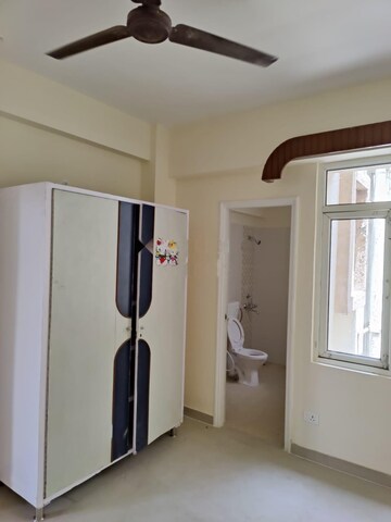 Room in 2 BHK Apartment at Shree Vardhman Mantra, Sector 67 – for Rent