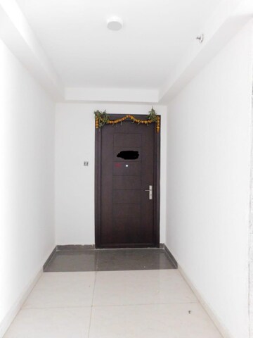 Room in 3 BHK Apartment at Kothaguda – for Rent